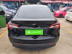Tesla Model Y Rear-Wheel Drive - ფოტო 5