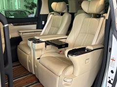 Toyota Alphard Hybrid 2.5L Premium Edition - photo 18