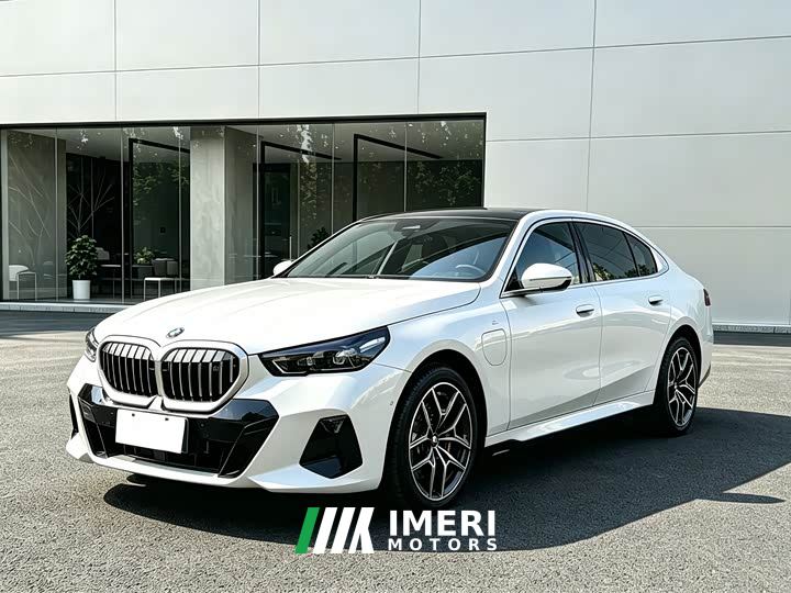 BMW i5 eDrive 40L M Sport Package