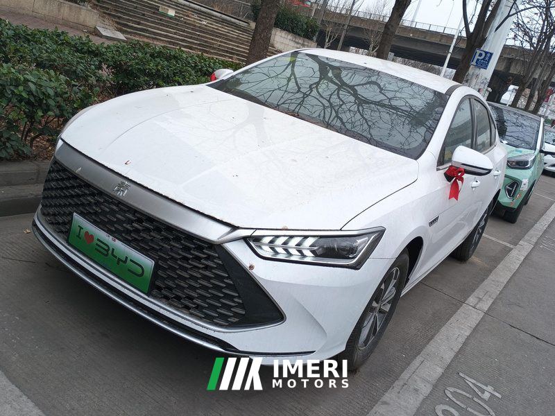 BYD Qin PLUS DM-i Honor Edition 1.5L 55km Leading Edition