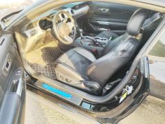 Ford Mustang 2.3T Base Edition - ფოტო 14