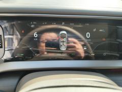 Denza D9 DM-i 1.5T 180km AWD Version 7 - ფოტო 20