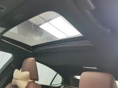 Lexus ES 300h Excellence Edition - ფოტო 15