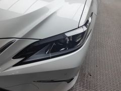 Lexus ES 300h Excellence Edition - ფოტო 4