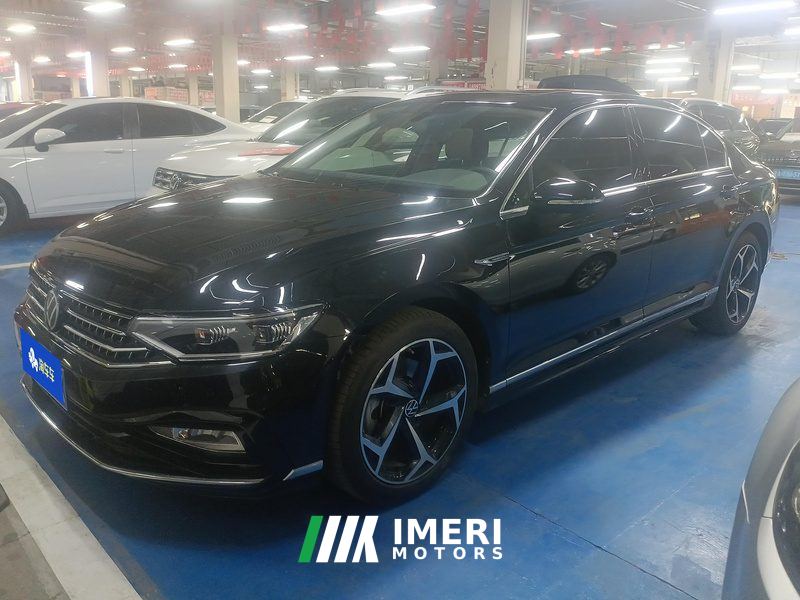Volkswagen Magotan 2 Million Edition 330TSI Luxury Edition