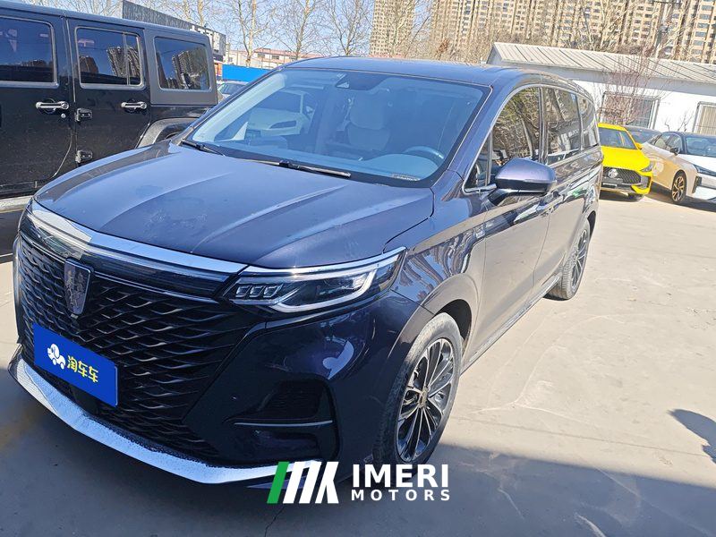 Roewe iMAX8 2.0T Supreme Edition - car from China