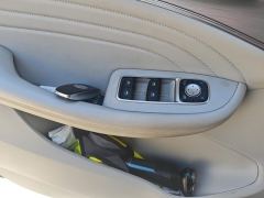 Roewe iMAX8 2.0T Supreme Edition - photo 13