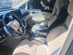 Roewe iMAX8 2.0T Supreme Edition - photo 14