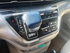 Roewe iMAX8 2.0T Supreme Edition - photo 19
