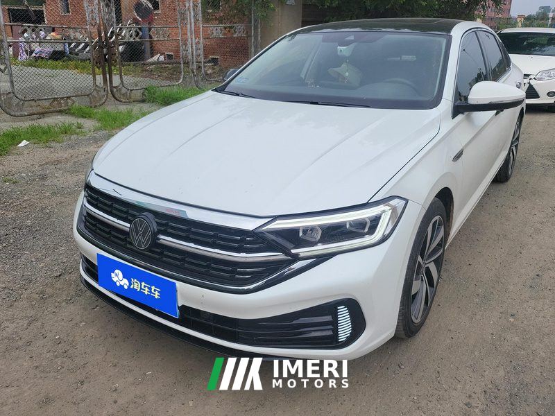 Volkswagen Jetta Sagitar 300TSI Dual Clutch Superior Edition