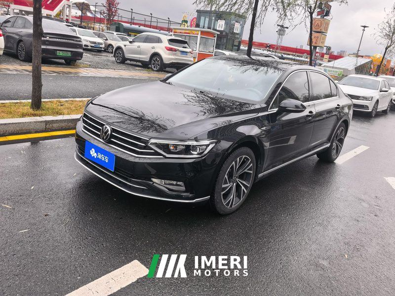 Volkswagen Magotan 330TSI 30 Version