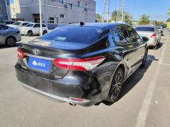 Toyota Camry 2.5G Luxury Edition - photo 2