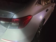 Honda Civic e:HEV 2.0L E-CVT Pioneer Edition - photo 5