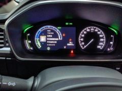 Honda Elysion e:HEV 2.0L Luxury Edition - ფოტო 20
