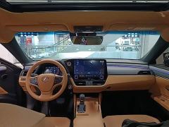 Lexus ES 200 Premium Edition - ფოტო 9
