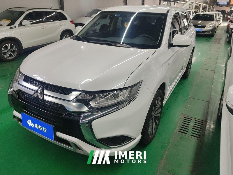 Mitsubishi Outlander 2.0L CVT 2WD Enjoy Edition 5-seater