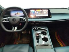 MG7 2.0T Automatic Hunter Beauty Luxury Edition - ფოტო 16