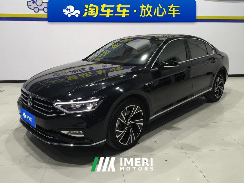 Volkswagen Magotan 330TSI 30th Anniversary Edition - car from China