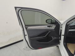 Volkswagen Jetta 300TSI Edition - ფოტო 12