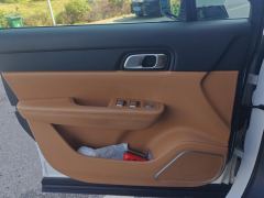 Li Auto Li ONE EREV6 Edition - ფოტო 12