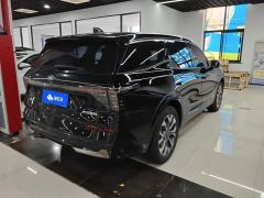 Ford Edge L 2.0T EcoBoost AWD Seven-Seat Premier - фото 3