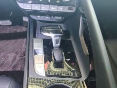 Hyundai Elantra 1.5L CVT Luxury - ფოტო 13