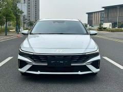 Hyundai Elantra 1.5L CVT Luxury - ფოტო 2