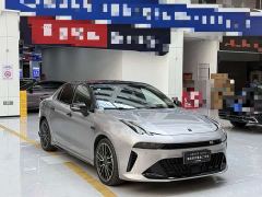 Lynk & Co 03 2.0T Diesel Automatic Ultra - фото 3