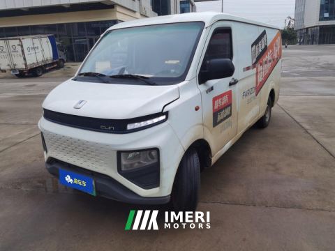 2023 Farizon SuperVan V Star Xiang V6E 240km Value Edition Gotion High-tech 38.7kWh - car from China