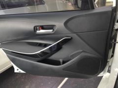 Toyota Corolla Dual-Engine 1.8L E-CVT Pioneer Edition - фото 12