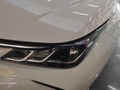 Toyota Corolla Dual-Engine 1.8L E-CVT Pioneer Edition - фото 4