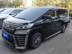 Toyota Vellfire 2.5L HV Edition - фото 1