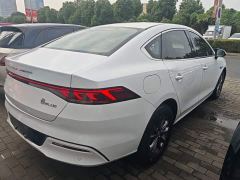 BYD Qin Plus EV 420KM Travel Edition - ფოტო 6