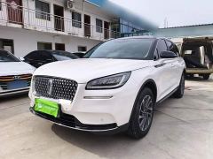 Lincoln Explorer 2.0T Two-Wheel Drive Premium - ფოტო 1