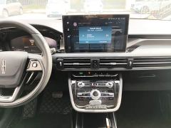 Lincoln Explorer 2.0T Two-Wheel Drive Premium - ფოტო 12