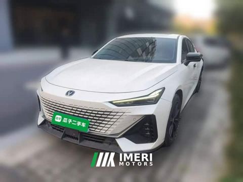 2023 Changan UNI-V 1.5T Premium Edition - car from China