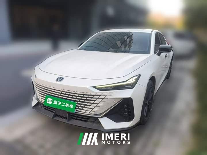 Changan UNI-V 1.5T Premium Edition