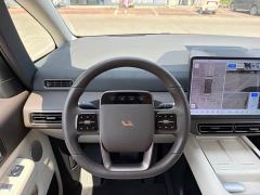 Li Auto Li Xiang MEGA Ultra - ფოტო 10