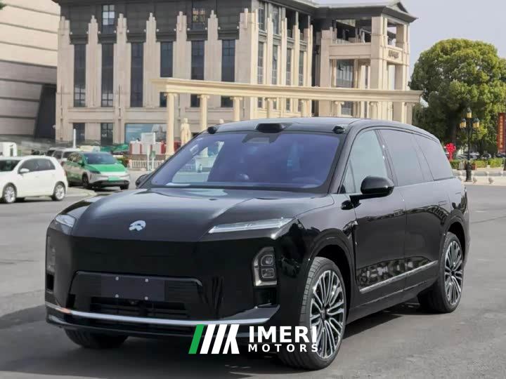 NIO ES8 Six-Seat Executive Signature Edition