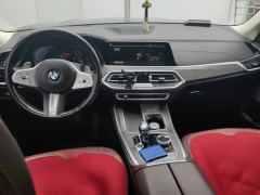 BMW X5 xDrive30Li Deluxe VersionM - ფოტო 16