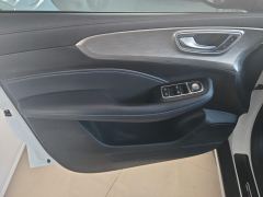Roewe RX5 PLUS 330TGI Edition - фото 12