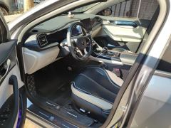 BYD Qin PLUS DM-i 55km Flagship - ფოტო 14