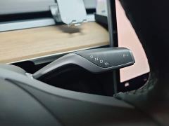 Tesla Model Y Rear-Wheel Drive - ფოტო 13