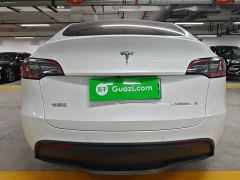 Tesla Model Y Rear-Wheel Drive - ფოტო 5