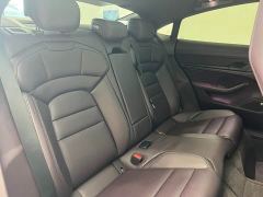 Porsche Taycan - ფოტო 18