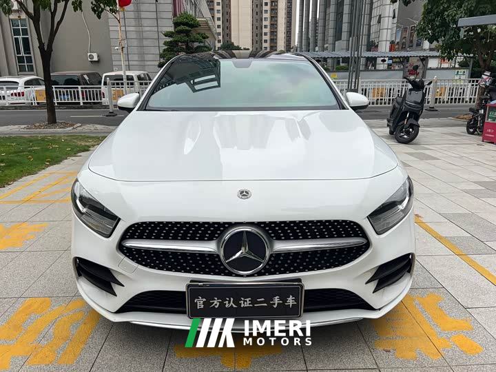 Mercedes-Benz A-Class A 180 L Sport Sedan