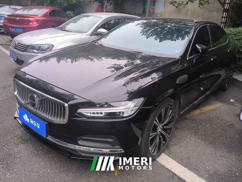 Volvo S90 B5 Smart Luxury Edition - ავტომობილი ჩინეთიდან