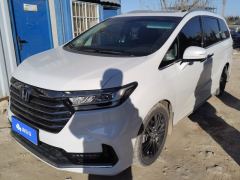 Honda Odyssey 2.0L Sharp Luxury Edition 7-seater - фото 1