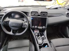 Lynk & Co 03 2.0T 2WDPro - фото 16
