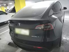 Tesla Model Y Rear-Wheel Drive - ფოტო 5
